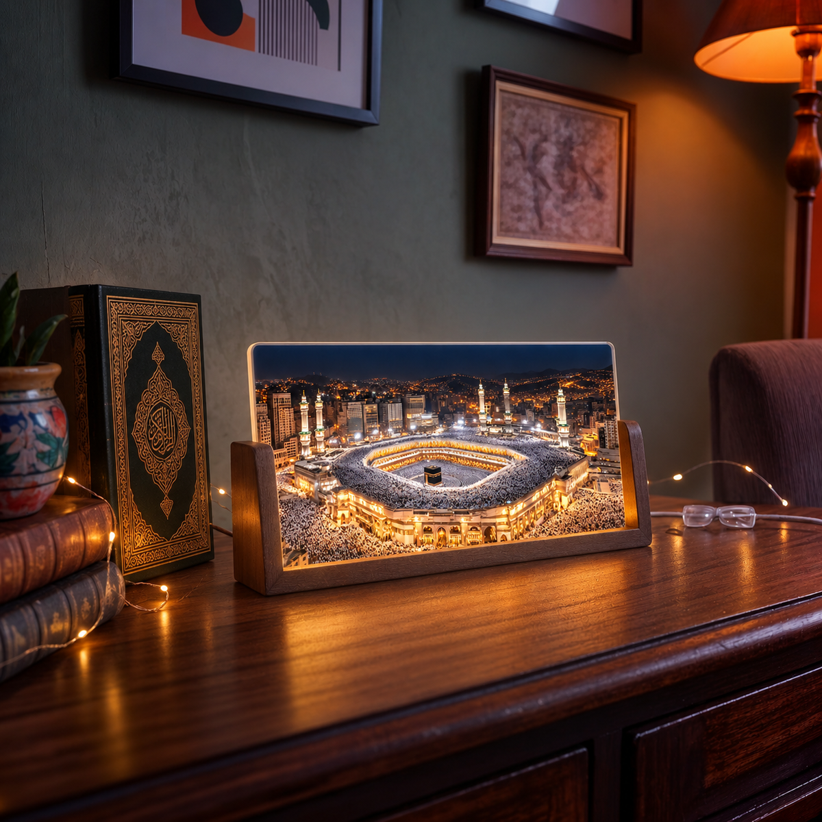 Holy Kaaba Acrylic LED Table Lamp - Wooden Stand