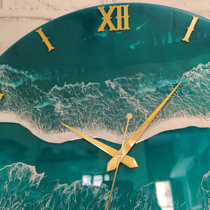 Light Green Sea Epoxy Resin Wall Clock