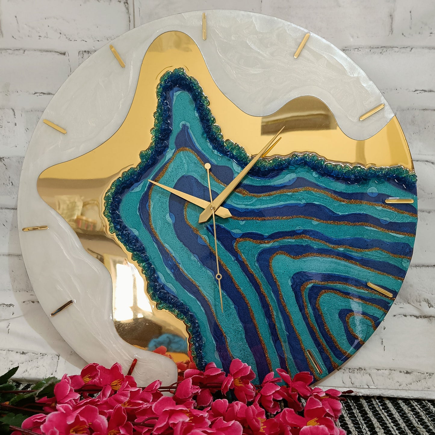 Multicolor Epoxy Resin With Golden Acrylic Wall Clock