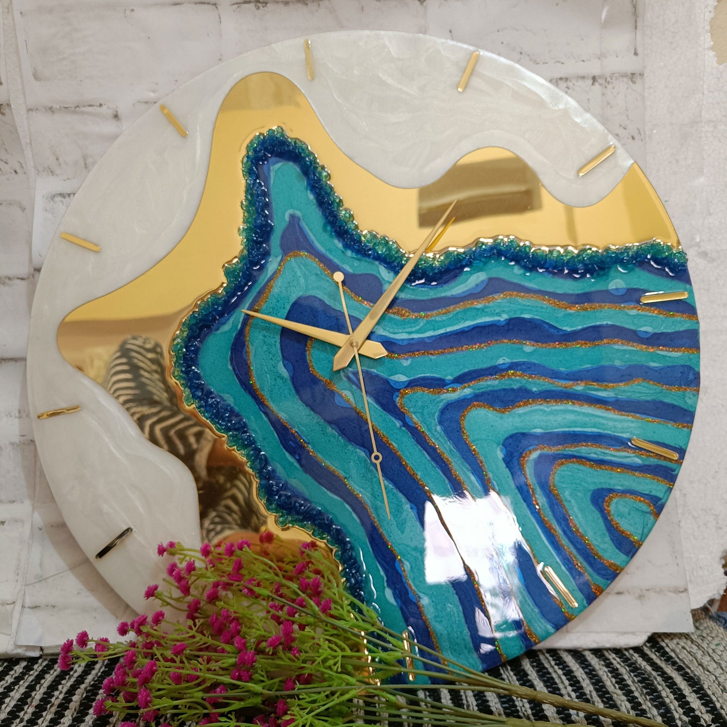 Multicolor Epoxy Resin With Golden Acrylic Wall Clock