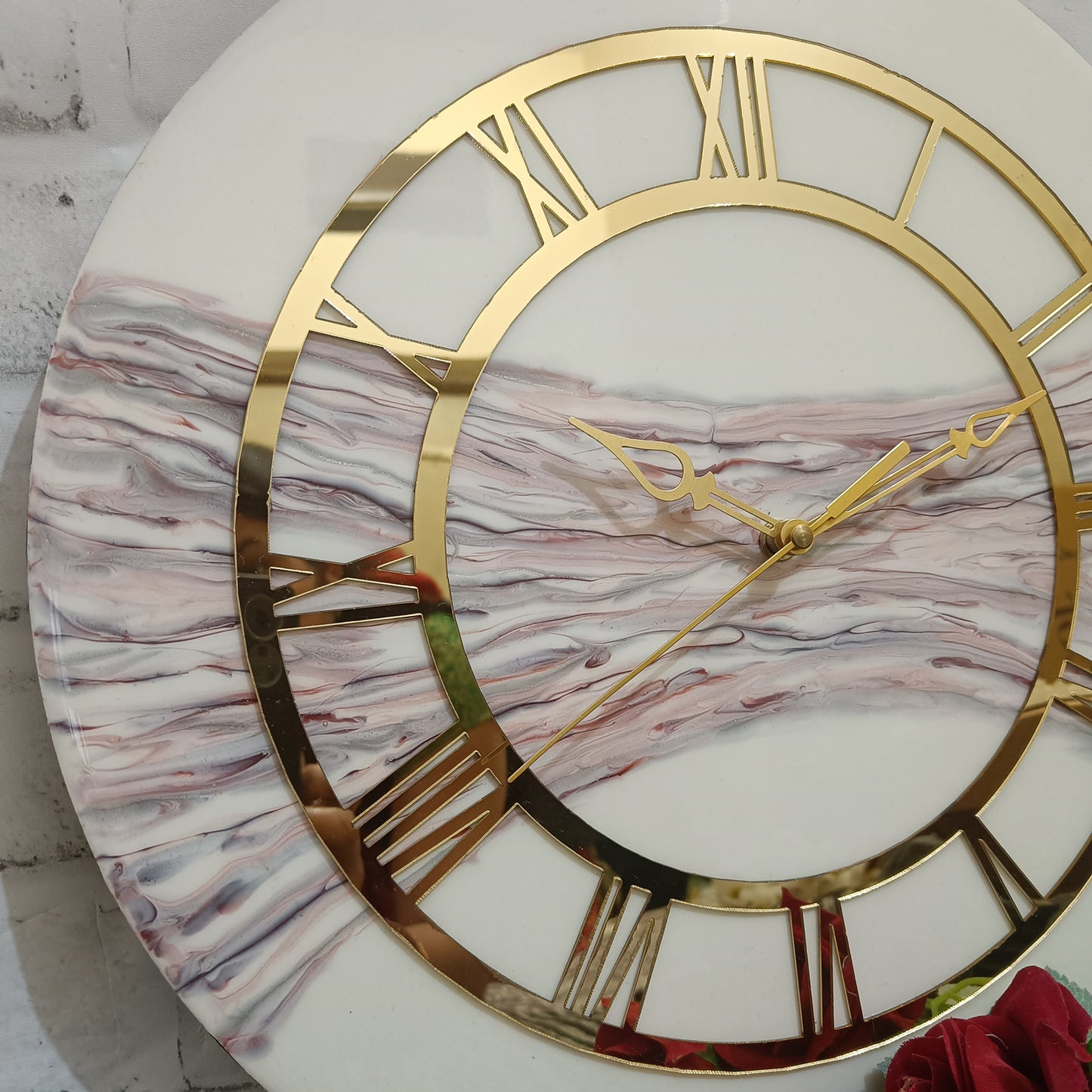 Luxury White & Brown Resin Wall clock