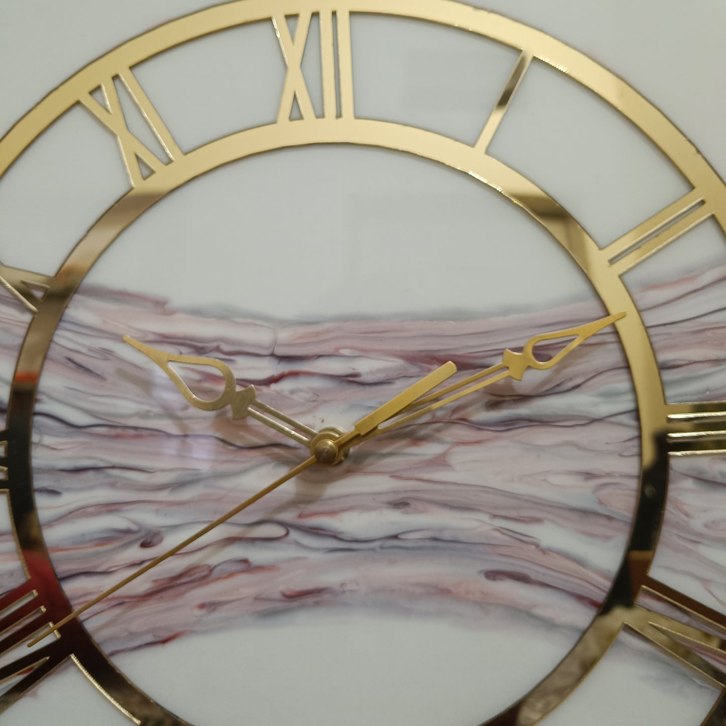 Luxury White & Brown Resin Wall clock