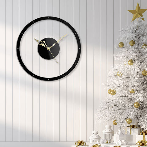 Acrylic Simple and Sleek Round Wall Clock