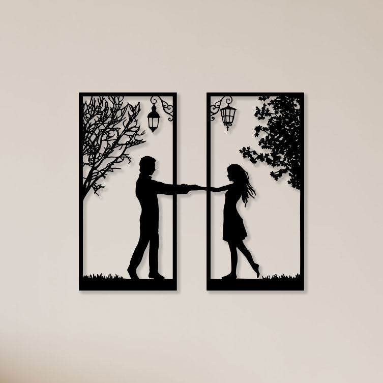 Loving Couple Metal Wall art