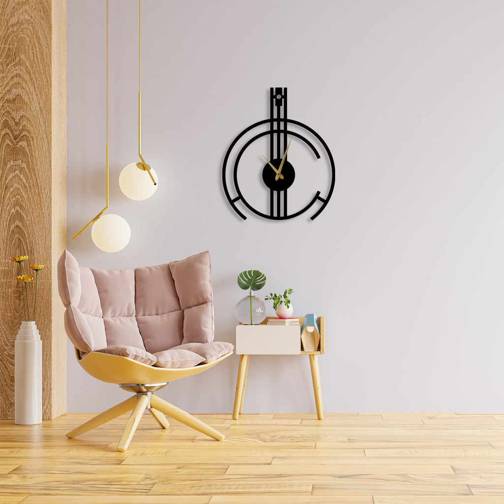 Attractive Hanging Metal Wall Clock