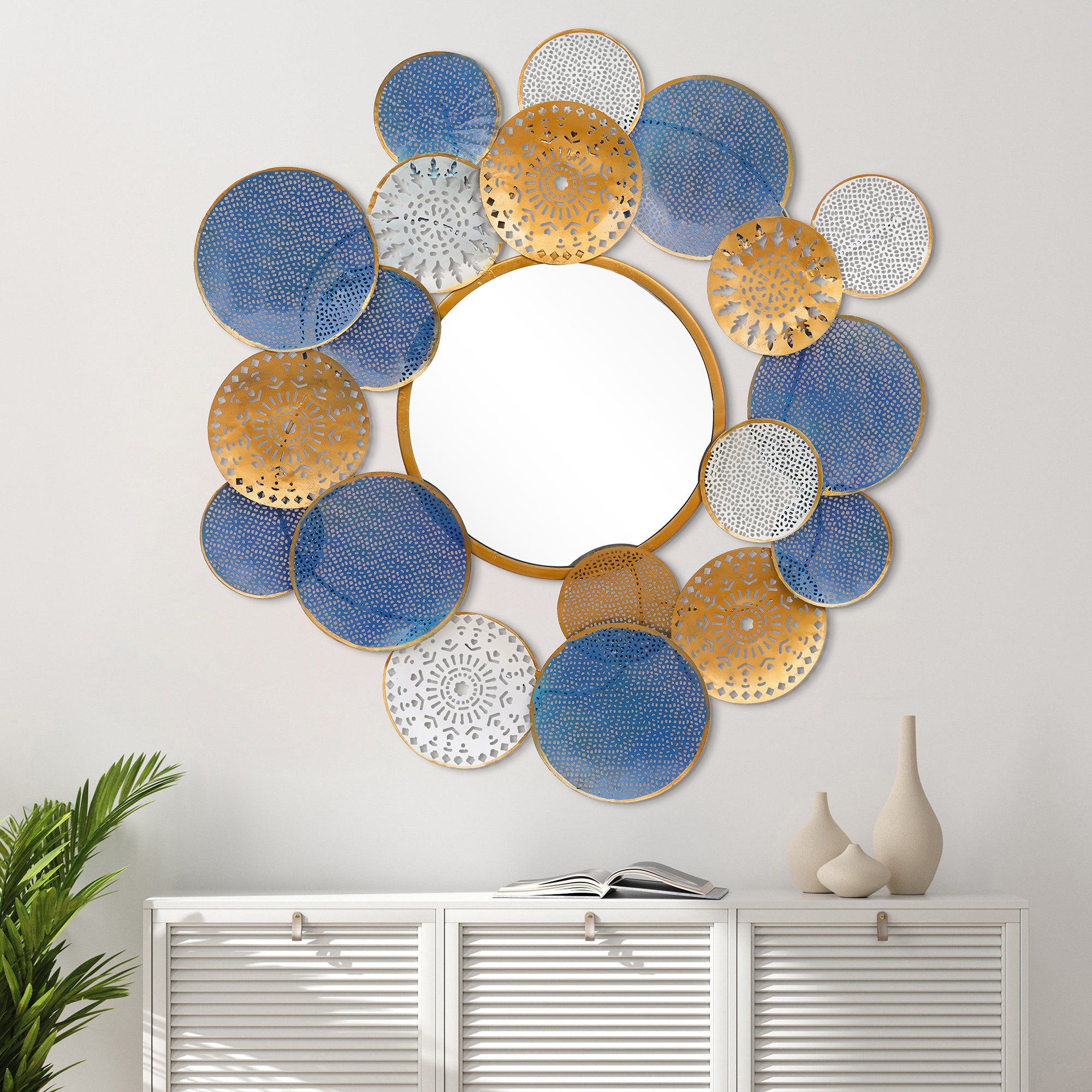 Pretty Multicolored Designer Wall Mirror