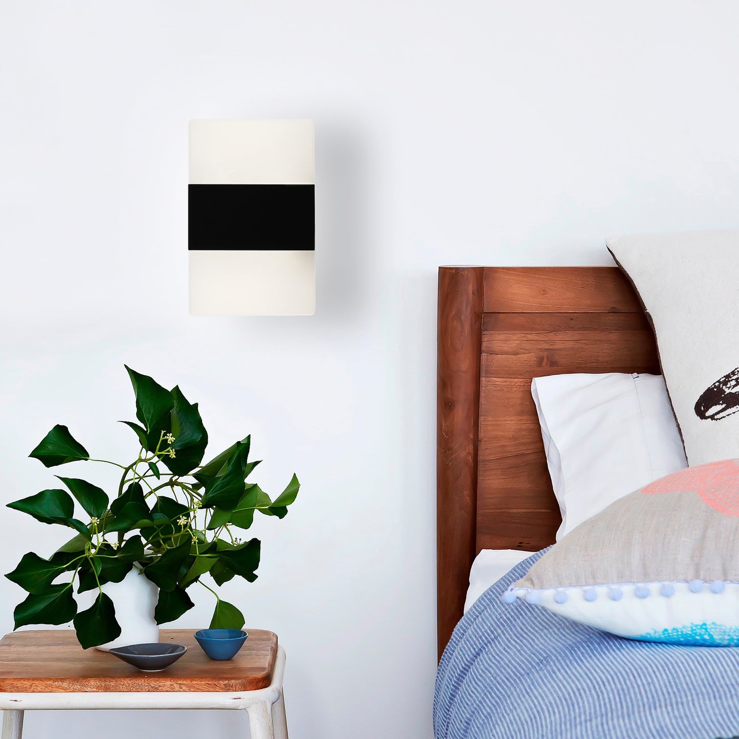 Sleek Rectangular Shaped LED Wall Light & Lamp