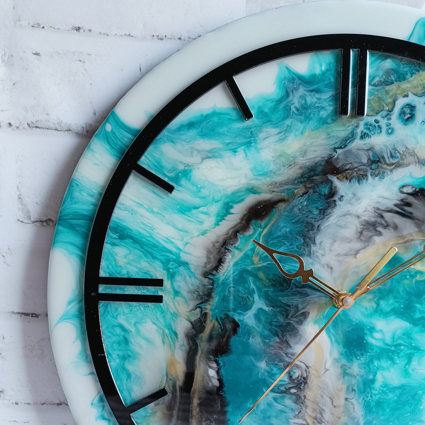 Black Ring Epoxy Resin Wall Clock