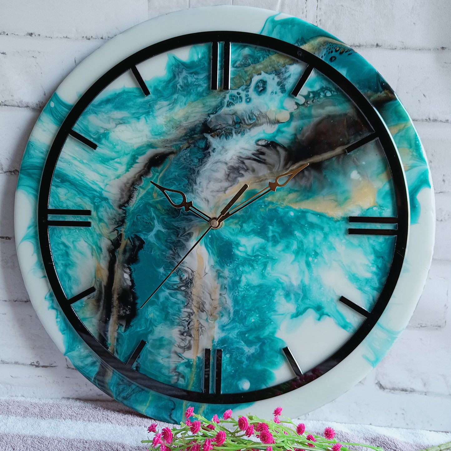 Black Ring Epoxy Resin Wall Clock