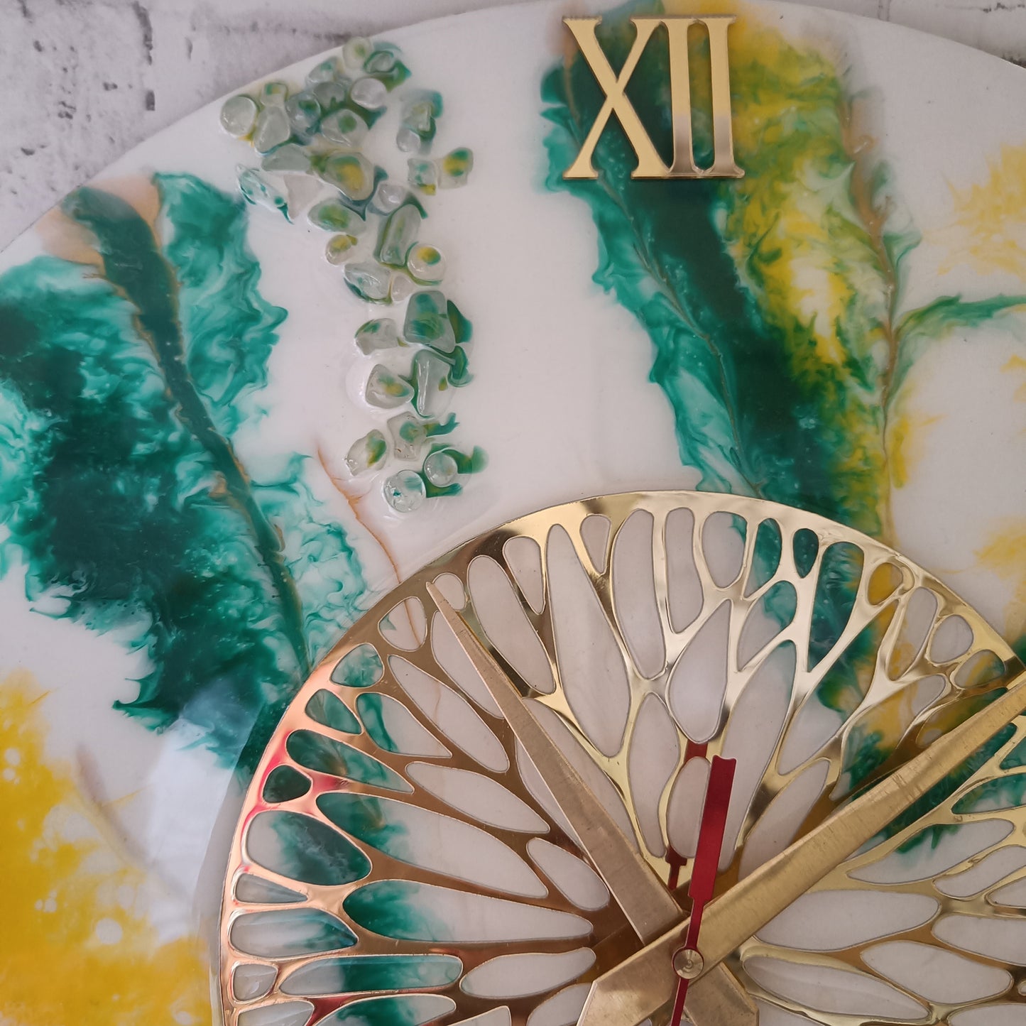 Luxury White & Green Resin Wall clock