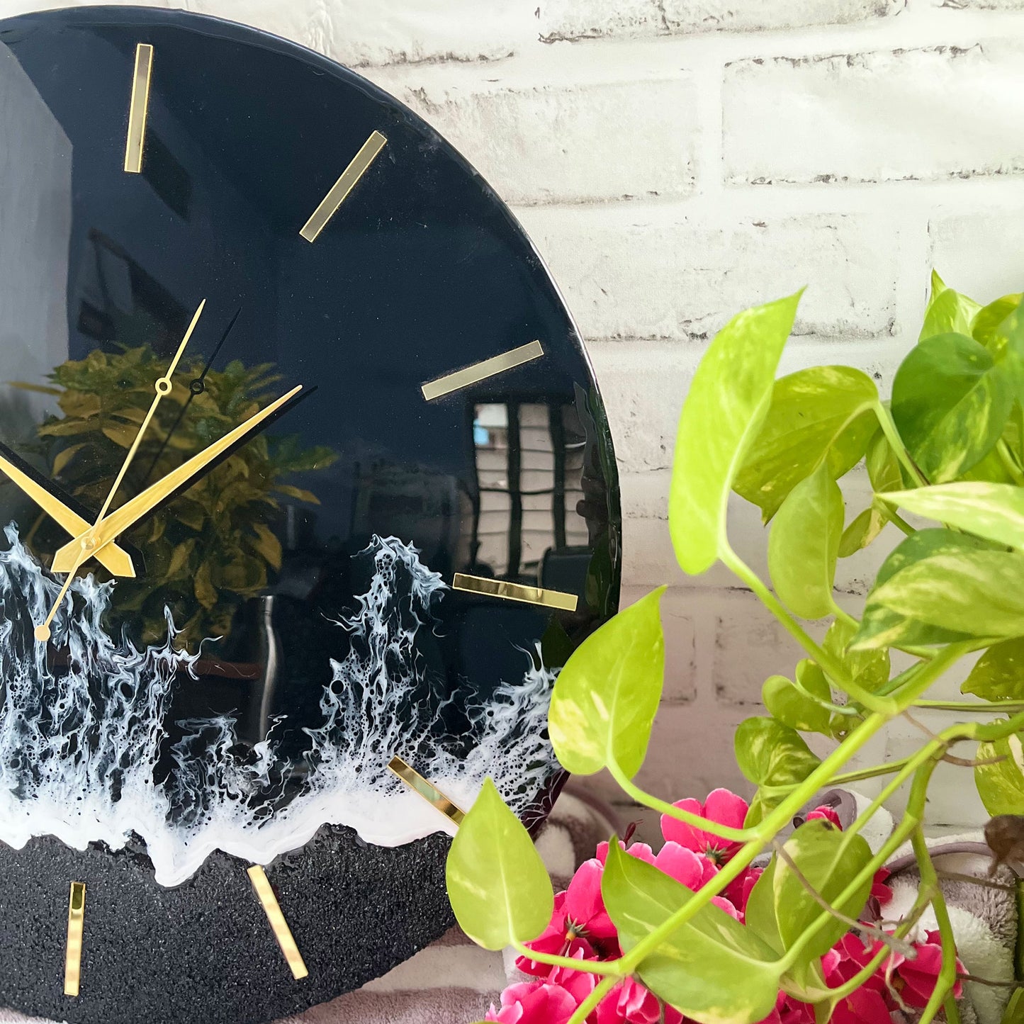 Dark Black Ocean Waves Epoxy Resin Wall Clock